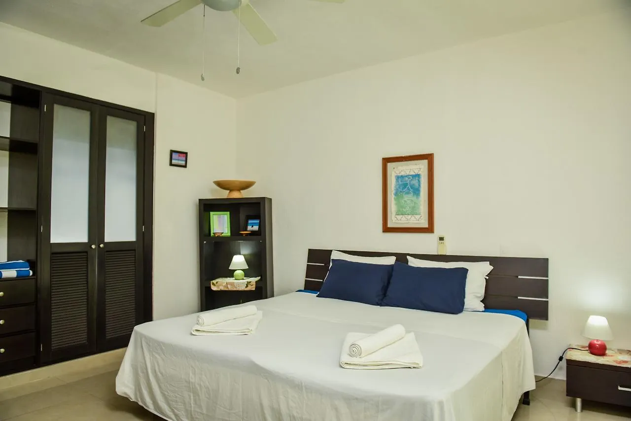 B&B Pelicanos 신데 델 카르멘 0*,  멕시코